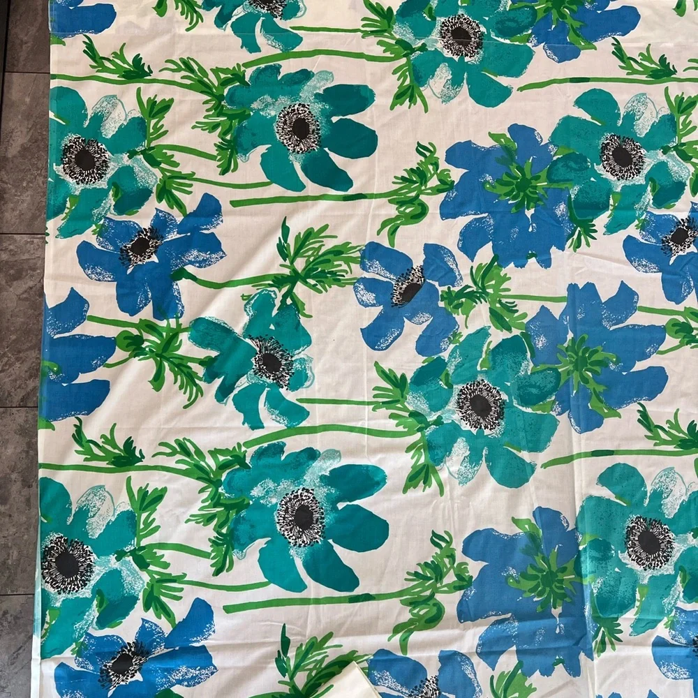 Vintage Vera Neumann Collection by Burlington flat sheet & 1 pillow case 2 sets